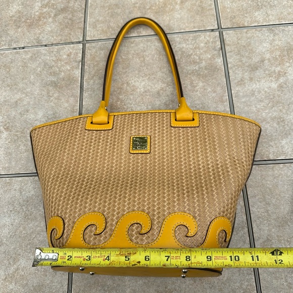 Dooney & Bourke Beacon Woven Atlantic Tote Light Taupe - Picture 6 of 16